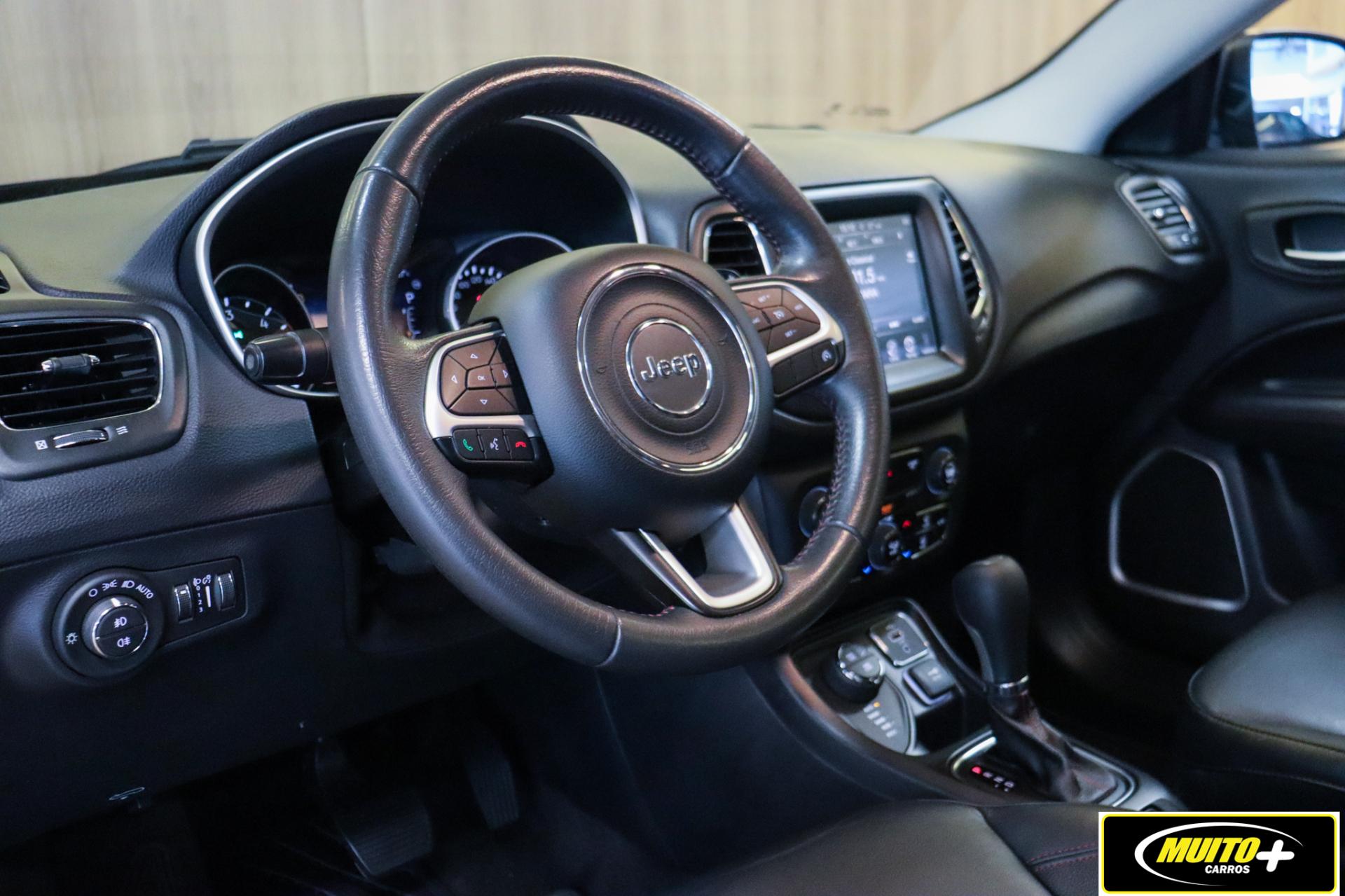 Jeep Compass — foto 11