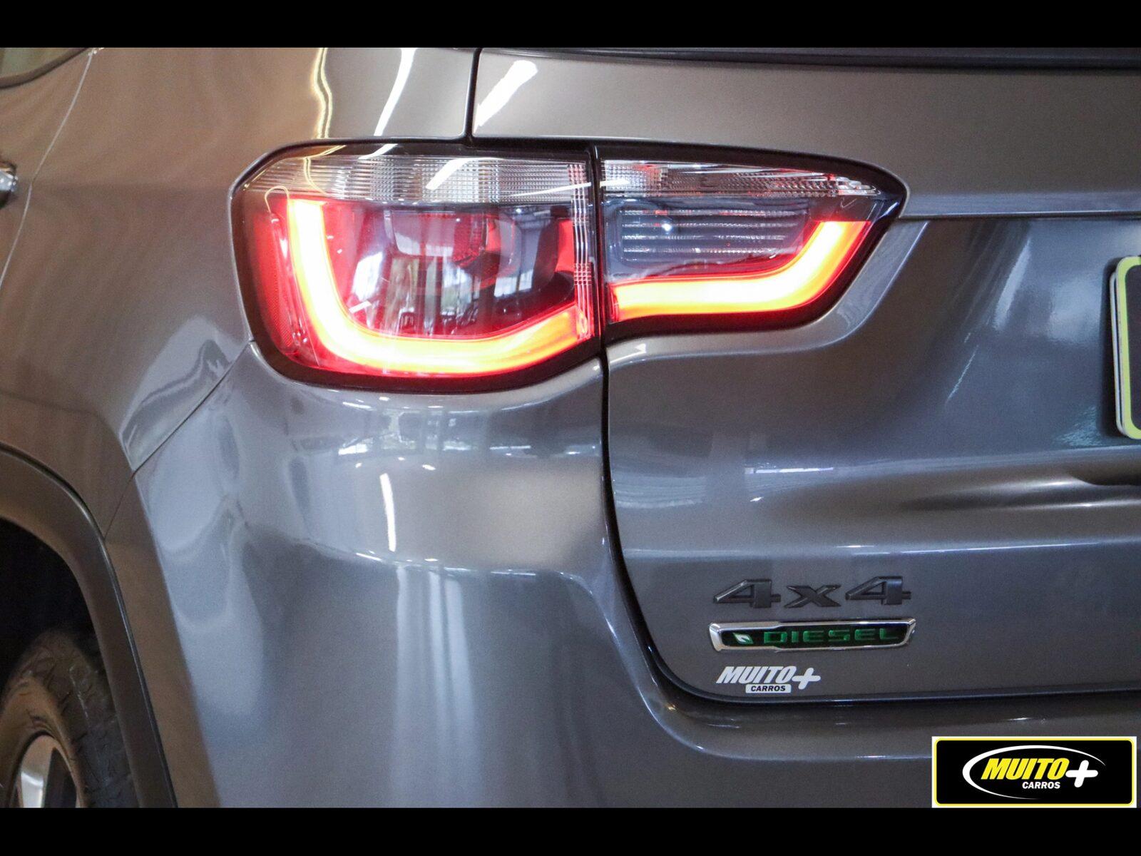 Jeep Compass — foto 16